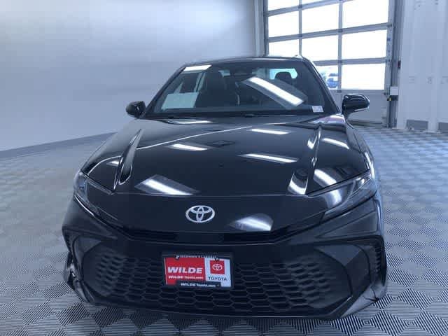 Thumbnail: 2025 Toyota Camry - 15