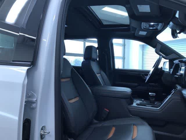 Thumbnail: 2024 GMC Sierra 1500 - 19