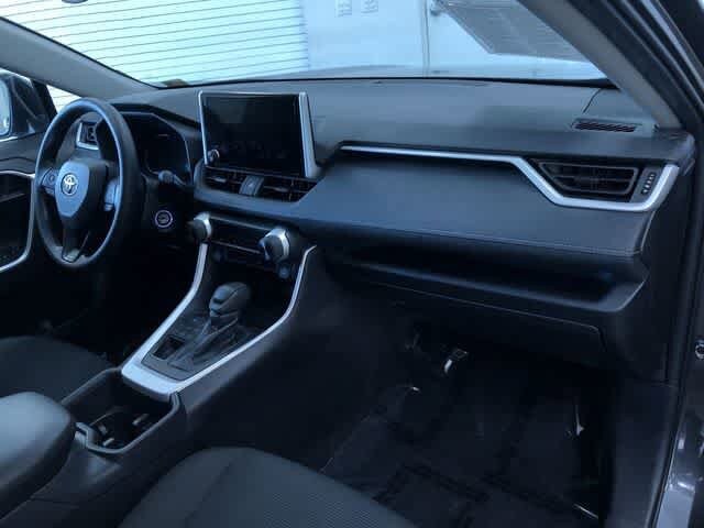 Thumbnail: 2024 Toyota RAV4 - 23