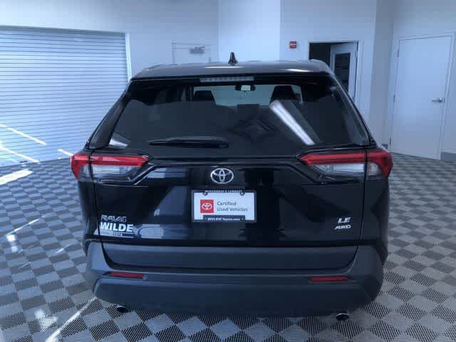 Thumbnail: 2024 Toyota RAV4 - 13