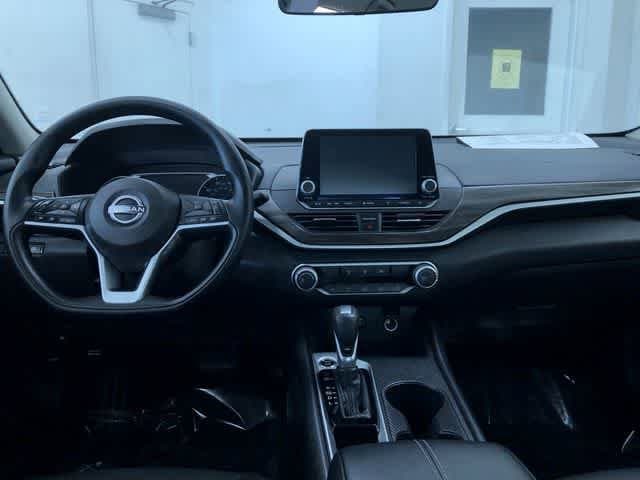 Thumbnail: 2025 Nissan Altima - 17