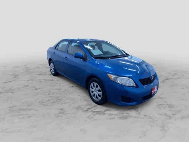 Thumbnail: 2010 Toyota Corolla - 3