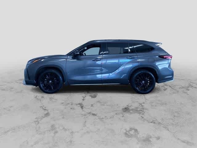 Thumbnail: 2025 Toyota Highlander - 7