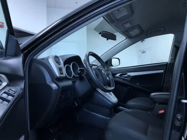 Thumbnail: 2013 Toyota Matrix - 11