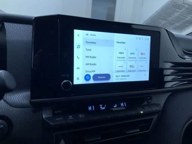 Thumbnail: 2025 Toyota Camry - 27