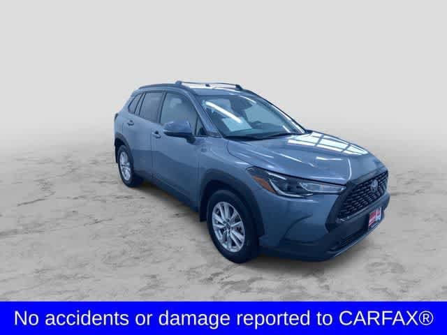 Thumbnail: 2022 Toyota Corolla Cross - 3