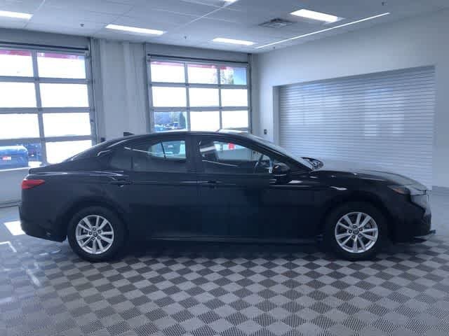 Thumbnail: 2025 Toyota Camry - 35