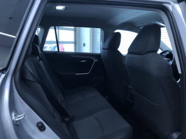 Thumbnail: 2025 Toyota RAV4 - 21