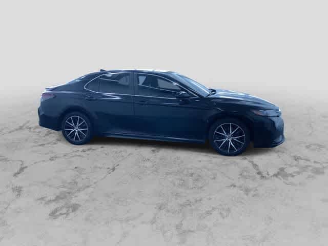 Thumbnail: 2022 Toyota Camry - 2