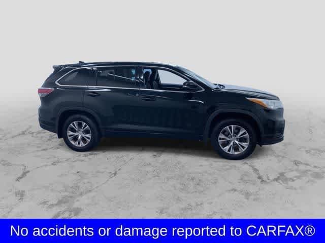 Thumbnail: 2015 Toyota Highlander - 2