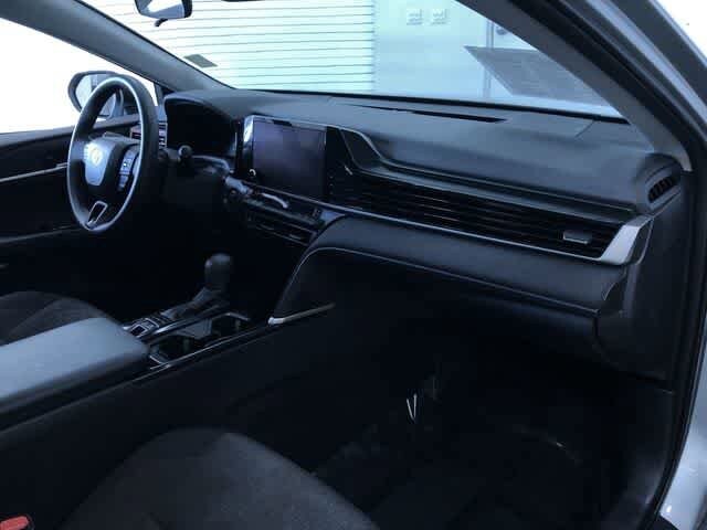 Thumbnail: 2025 Toyota Camry - 24