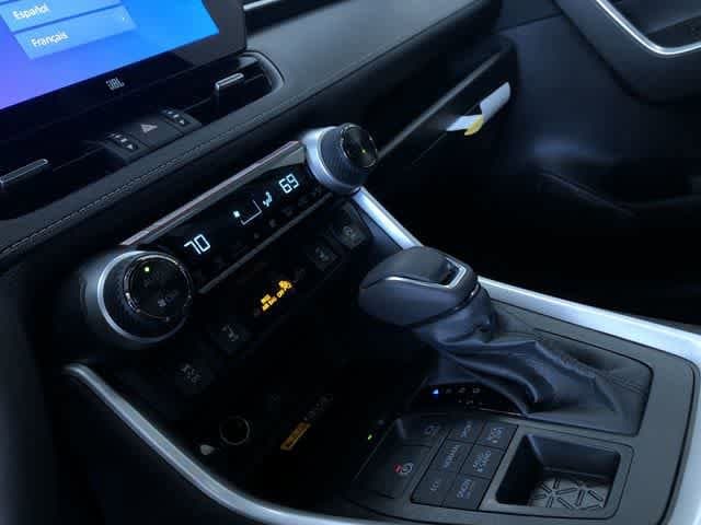 Thumbnail: 2025 Toyota RAV4 - 22