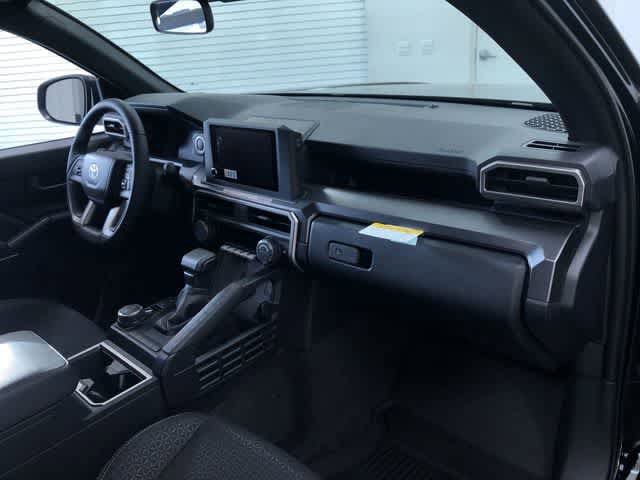 Thumbnail: 2025 Toyota 4Runner - 15