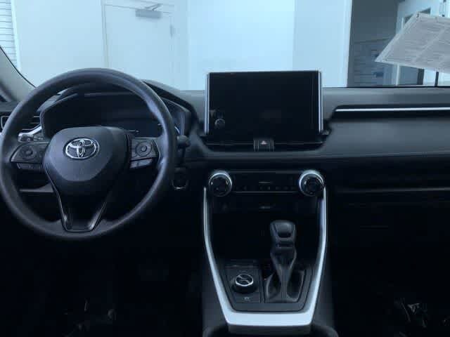 Thumbnail: 2025 Toyota RAV4 - 17