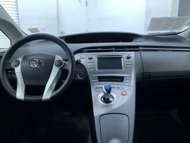 Thumbnail: 2014 Toyota Prius - 8