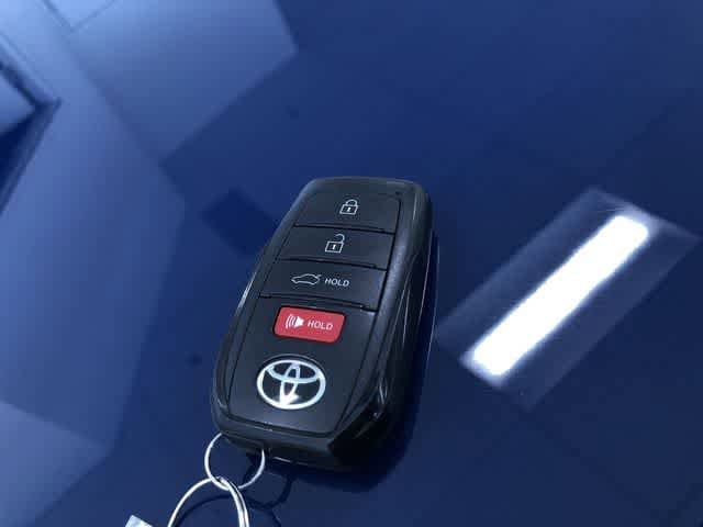 Thumbnail: 2025 Toyota Camry - 31