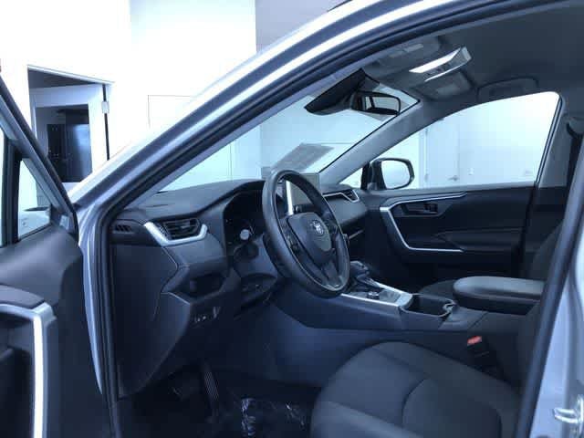 Thumbnail: 2025 Toyota RAV4 - 10