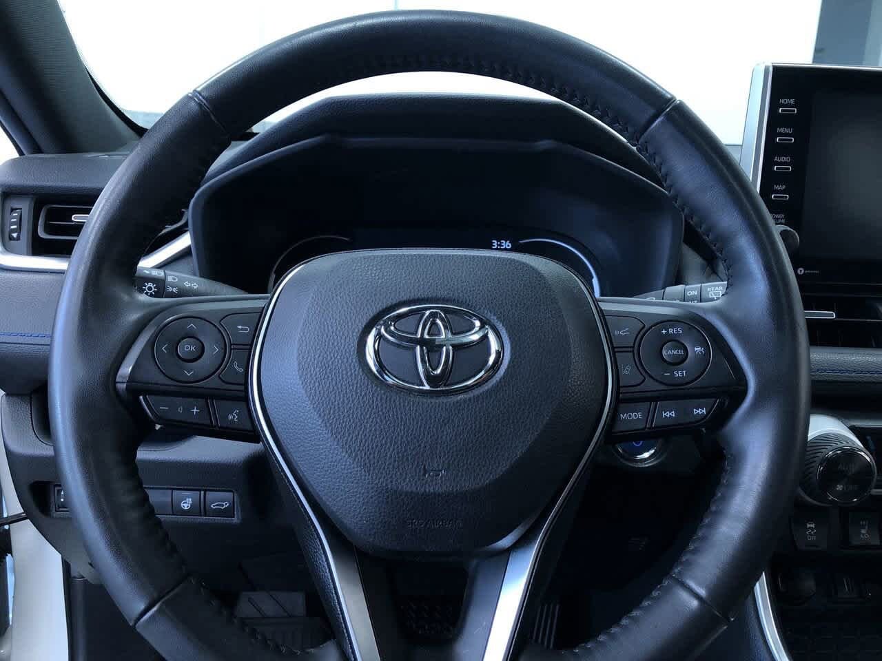 Thumbnail: 2022 Toyota RAV4 - 24