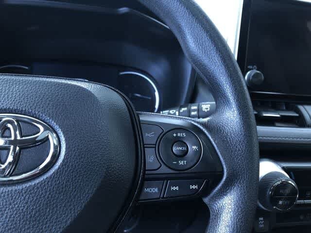 Thumbnail: 2025 Toyota RAV4 - 26