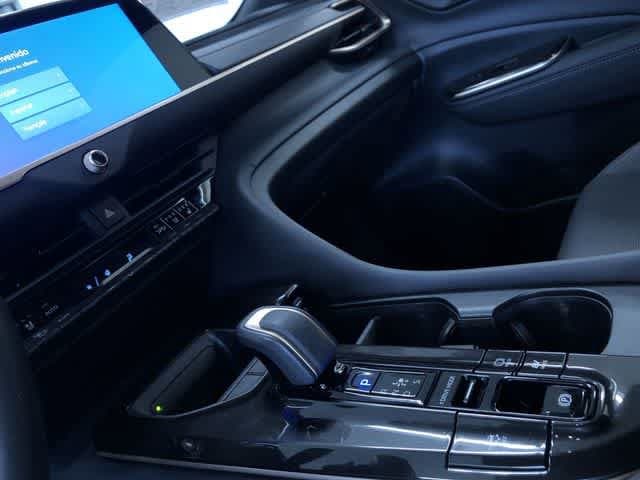 Thumbnail: 2025 Toyota Crown Signia - 29