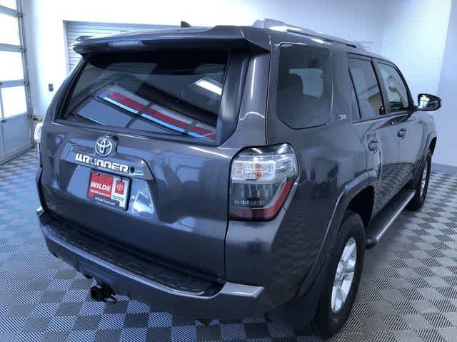 Thumbnail: 2017 Toyota 4Runner - 38