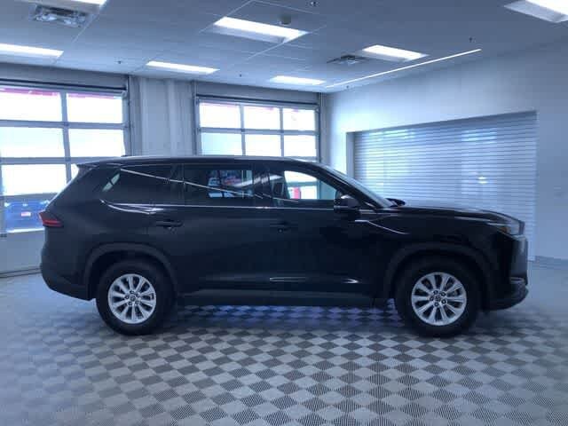 Thumbnail: 2025 Toyota Grand Highlander - 38