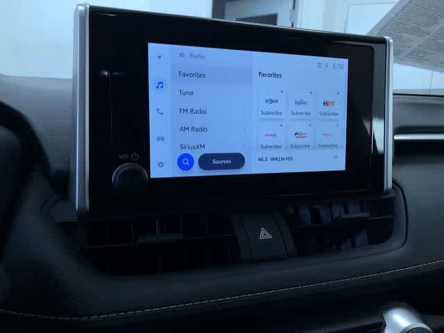 Thumbnail: 2025 Toyota RAV4 - 28