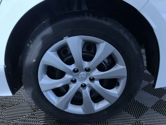 Thumbnail: 2025 Toyota Corolla - 16