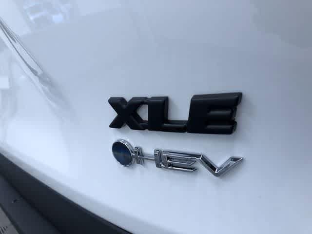 Thumbnail: 2025 Toyota RAV4 - 15