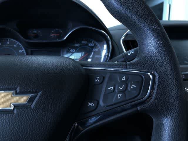 Thumbnail: 2017 Chevrolet Cruze - 27