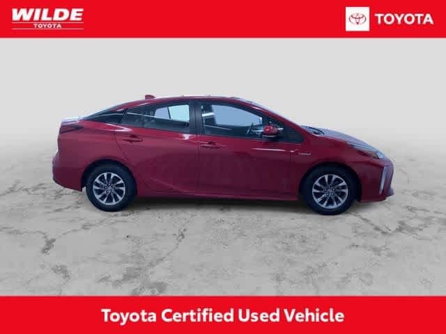 Thumbnail: 2022 Toyota Prius - 2