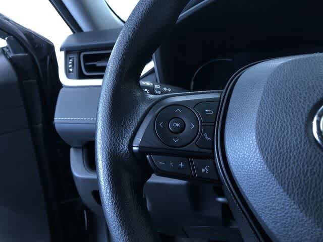 Thumbnail: 2025 Toyota RAV4 - 25