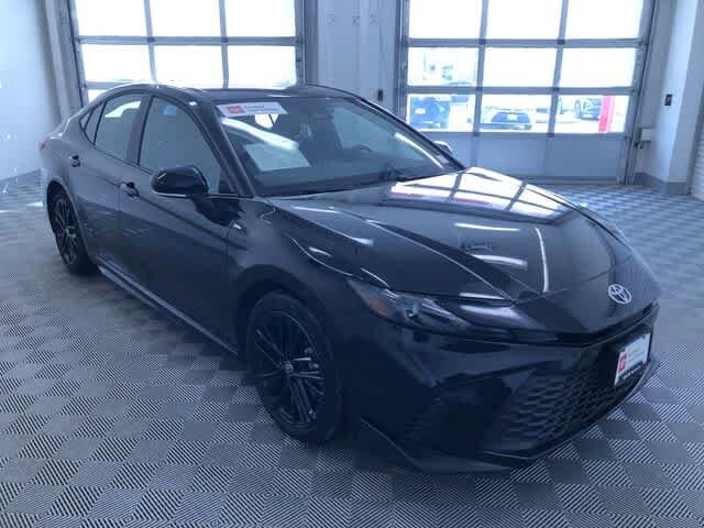 Thumbnail: 2025 Toyota Camry - 35