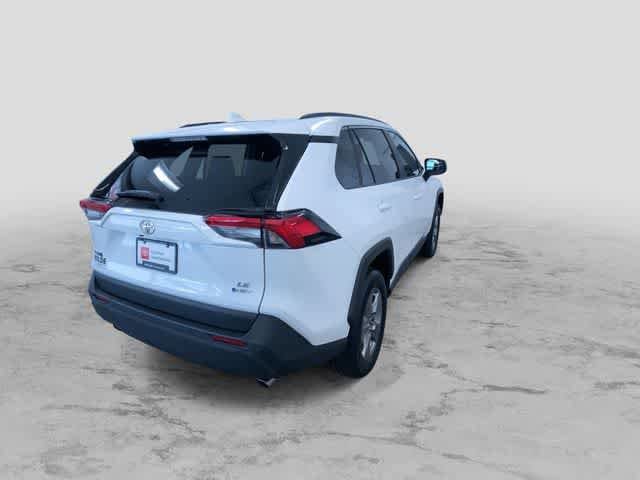 Thumbnail: 2025 Toyota RAV4 - 9