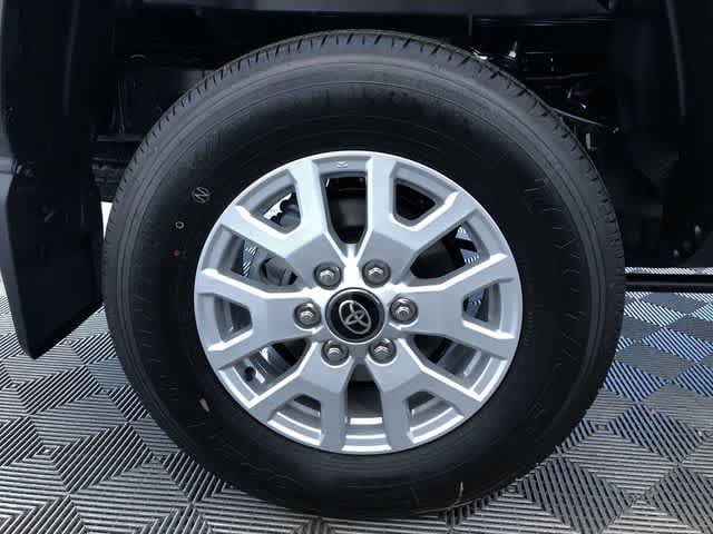 Thumbnail: 2025 Toyota Tacoma - 10