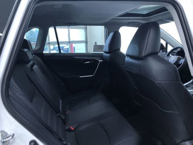 Thumbnail: 2025 Toyota RAV4 - 13