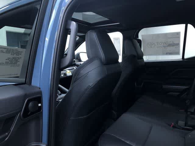 Thumbnail: 2025 Toyota 4Runner - 11