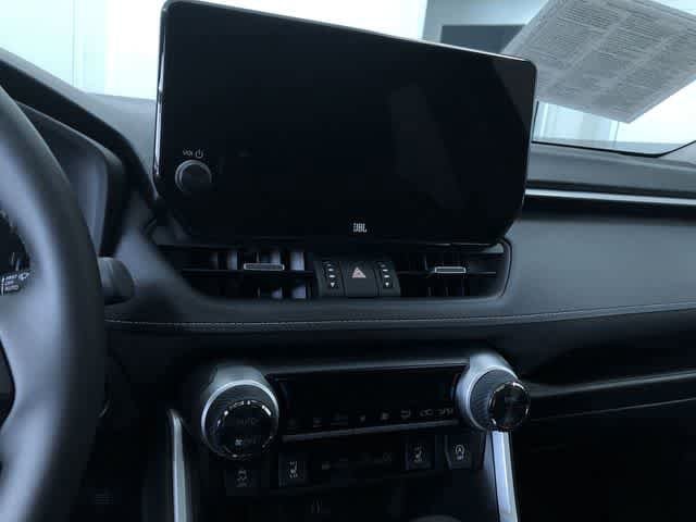 Thumbnail: 2025 Toyota RAV4 - 19