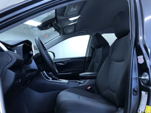 Thumbnail: 2025 Toyota RAV4 - 18