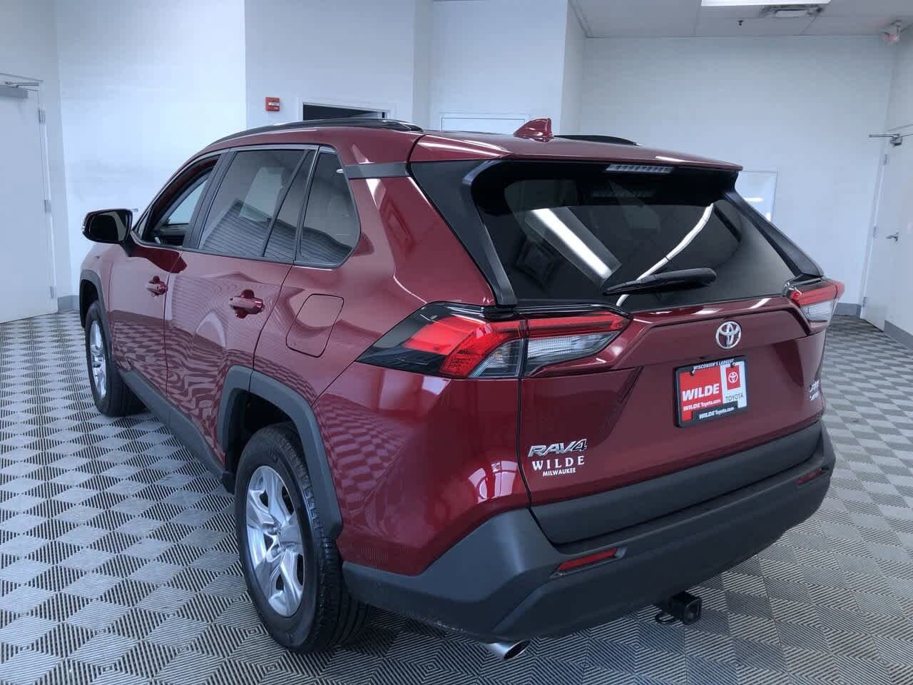 2022 Toyota RAV4 XLE 12