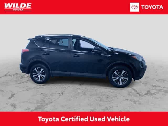 Thumbnail: 2018 Toyota RAV4 - 2