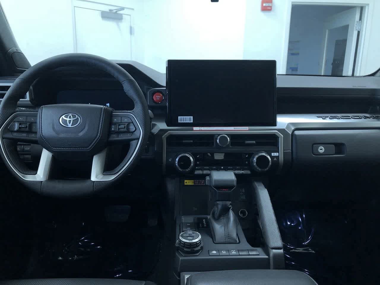 2025 Toyota Tacoma TRD Off-Road 11