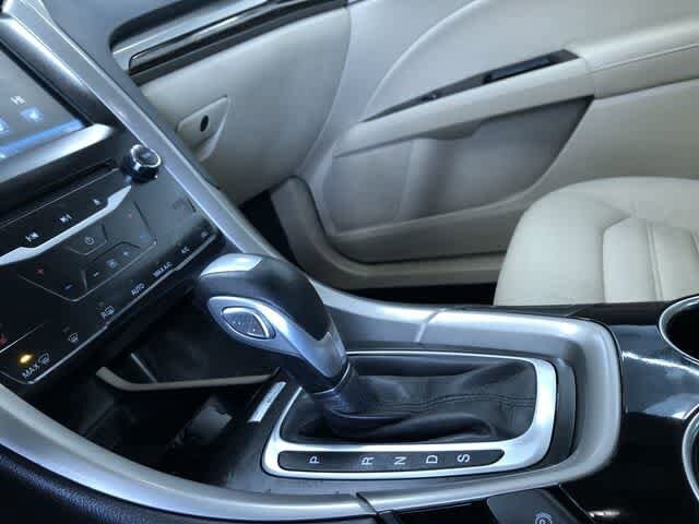 Thumbnail: 2014 Ford Fusion - 30