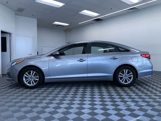 Thumbnail: 2016 Hyundai Sonata - 12