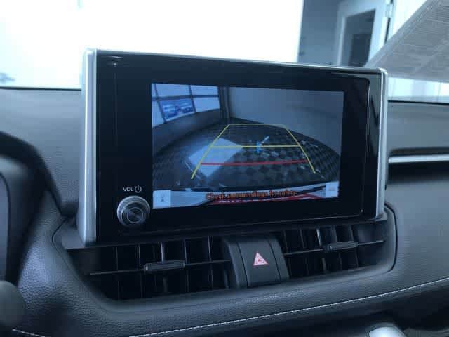 Thumbnail: 2023 Toyota RAV4 - 20