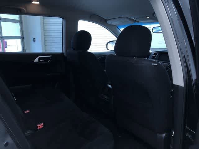 Thumbnail: 2015 Nissan Pathfinder - 22
