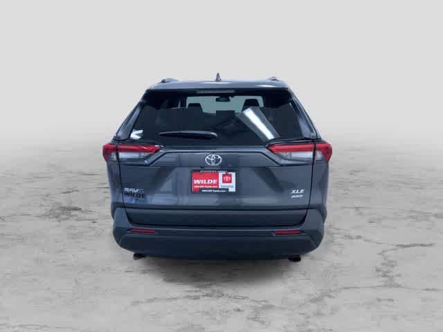 Thumbnail: 2025 Toyota RAV4 - 8