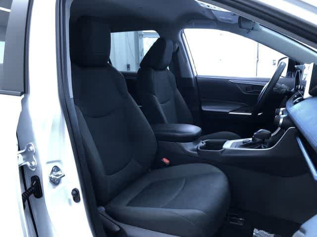 Thumbnail: 2025 Toyota RAV4 - 22