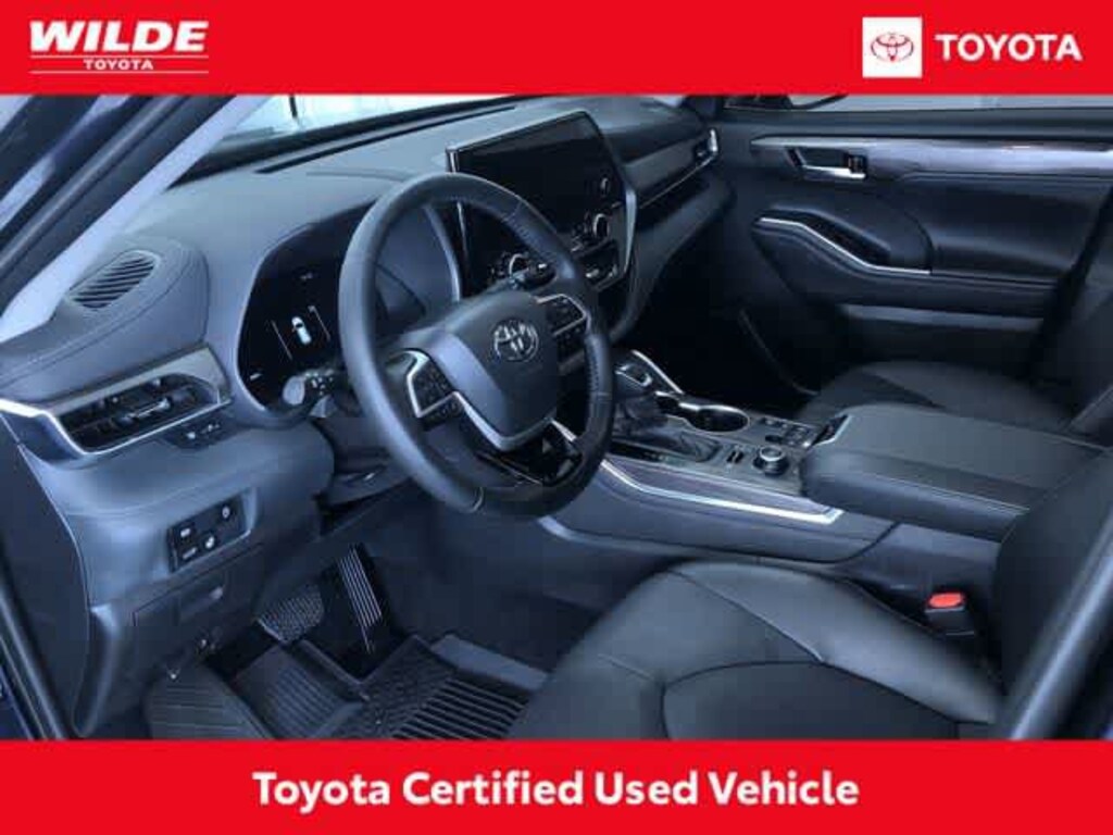Certified 2025 Toyota Highlander Limited Sport Utility
