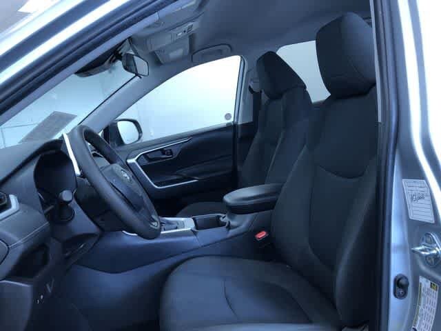 Thumbnail: 2025 Toyota RAV4 - 18